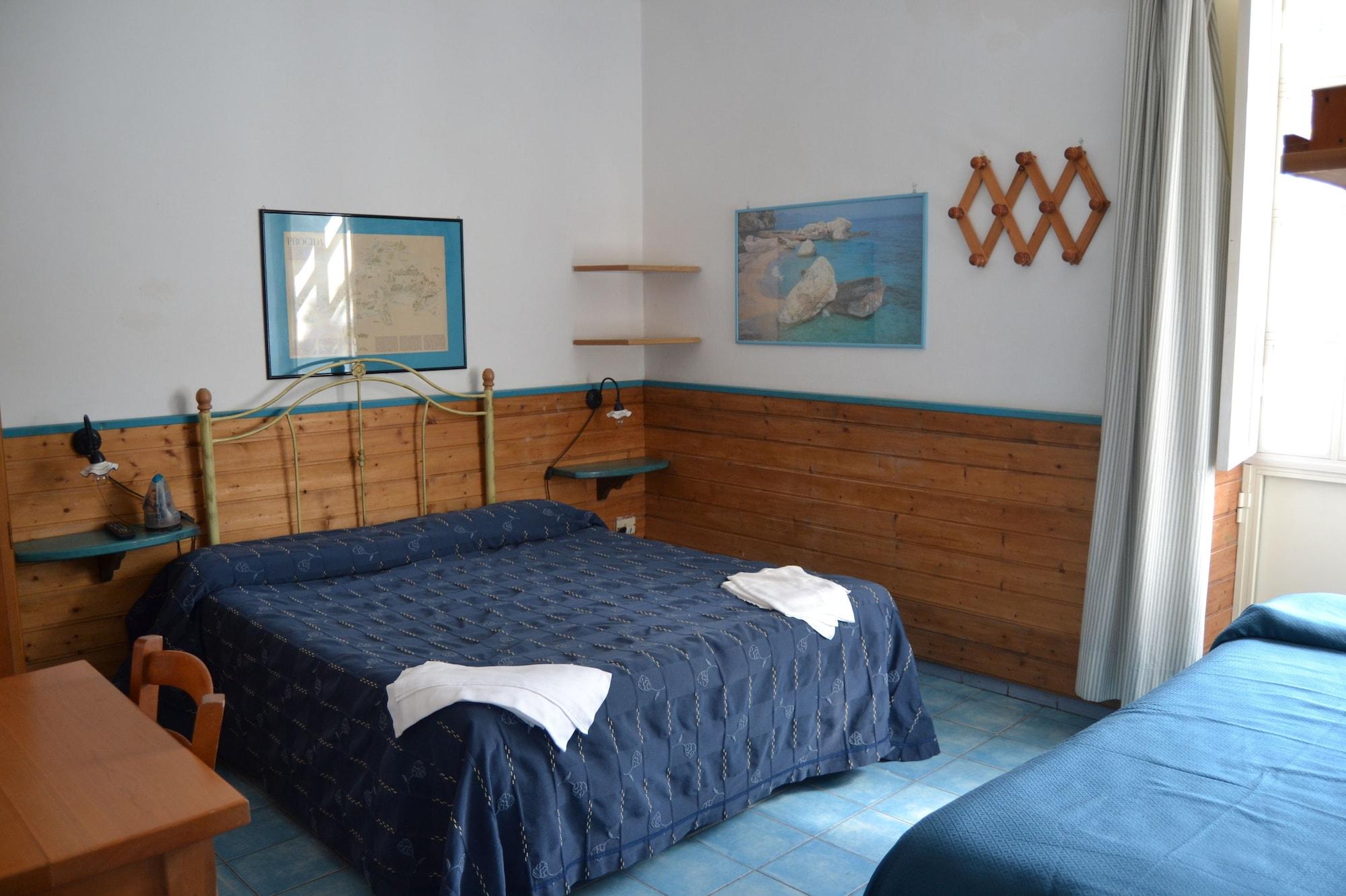 Piccolo Tirreno Hotel Residence Procida Eksteriør billede