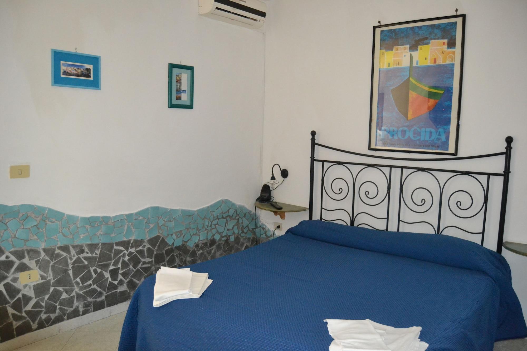 Piccolo Tirreno Hotel Residence Procida Eksteriør billede